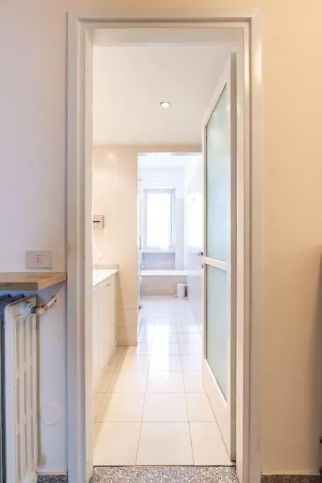 Splendido Trilocale Zara Ottavo Piano - Mirable Pm Apartment Milan
