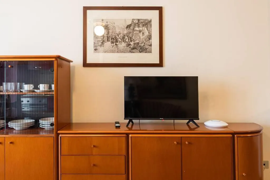 Splendido Trilocale Zara Ottavo Piano - Mirable Pm Apartment Milan