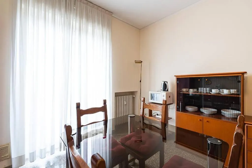 Splendido Trilocale Zara Ottavo Piano - Mirable Pm Apartment Milan